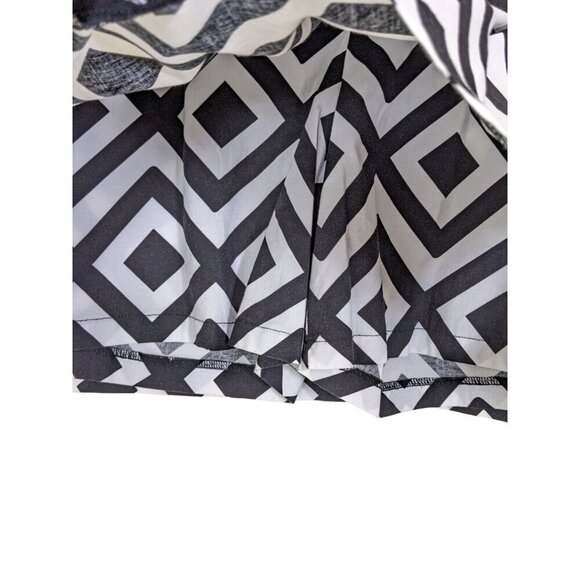 Golftini Womens 16L Skort Golf Skirt Athletic Black White Diamond Cotton Stretch - Picture 3 of 5